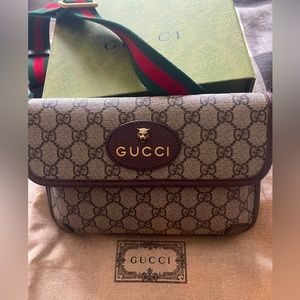 Gucci Neo Vintage GG Supreme Belt Bag